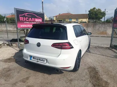 Volkswagen Golf 2014 - 17500 EUR, 162848 km - AUTO.MOTO.pt - 162848km - foto 34 de 57