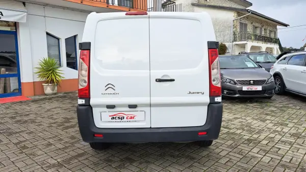 Citroën Jumpy 2012 - 8900 EUR, 361065 km - AUTO.MOTO.pt - 361065km - foto 7 de 23