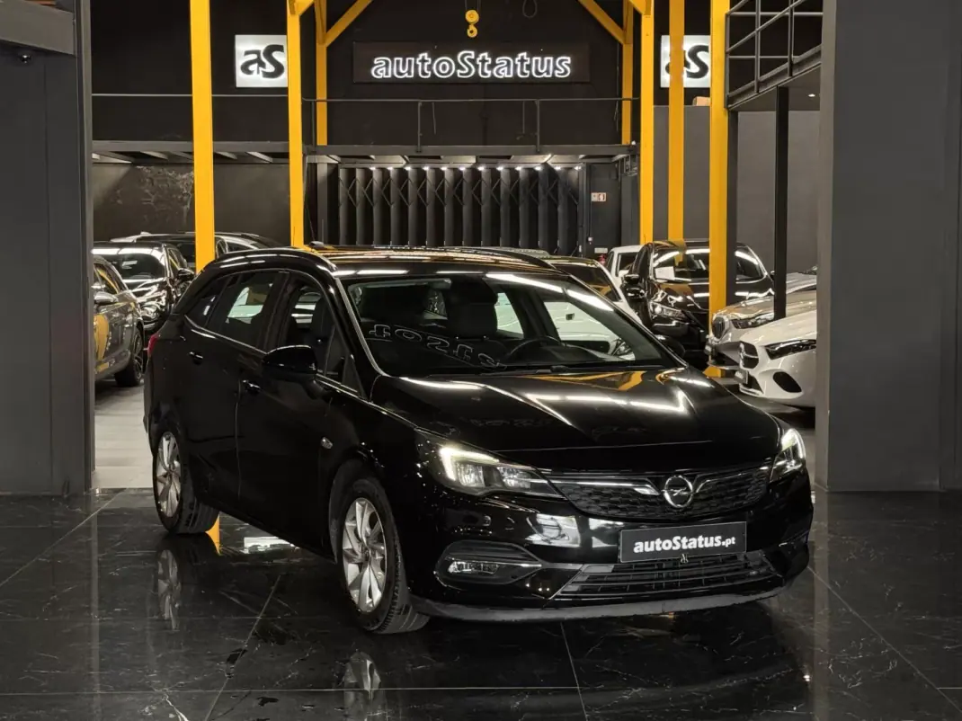 Opel Astra Sports Tourer 2022 - 15490 EUR, 84400 km - AUTO.MOTO.pt - 84400km - foto 1 de 34