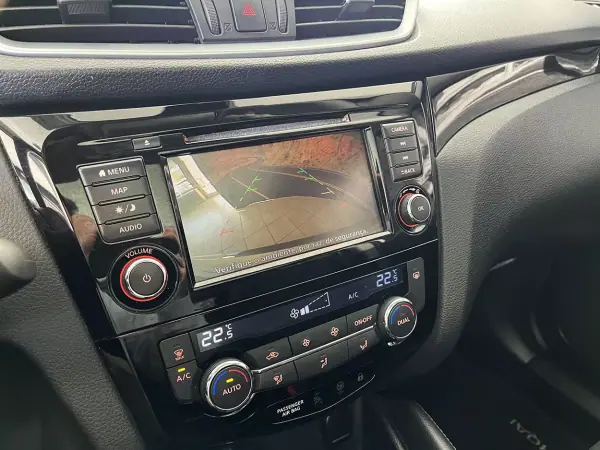 Nissan Qashqai 2019 - 18900 EUR, 106352 km - AUTO.MOTO.pt - 106352km - foto 11 de 22