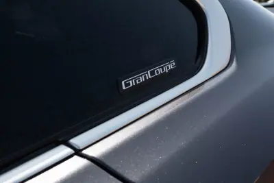 BMW 420 Gran Coupé 2018 - 26000 EUR, 190500 km - AUTO.MOTO.pt - 190500km - foto 9 de 28