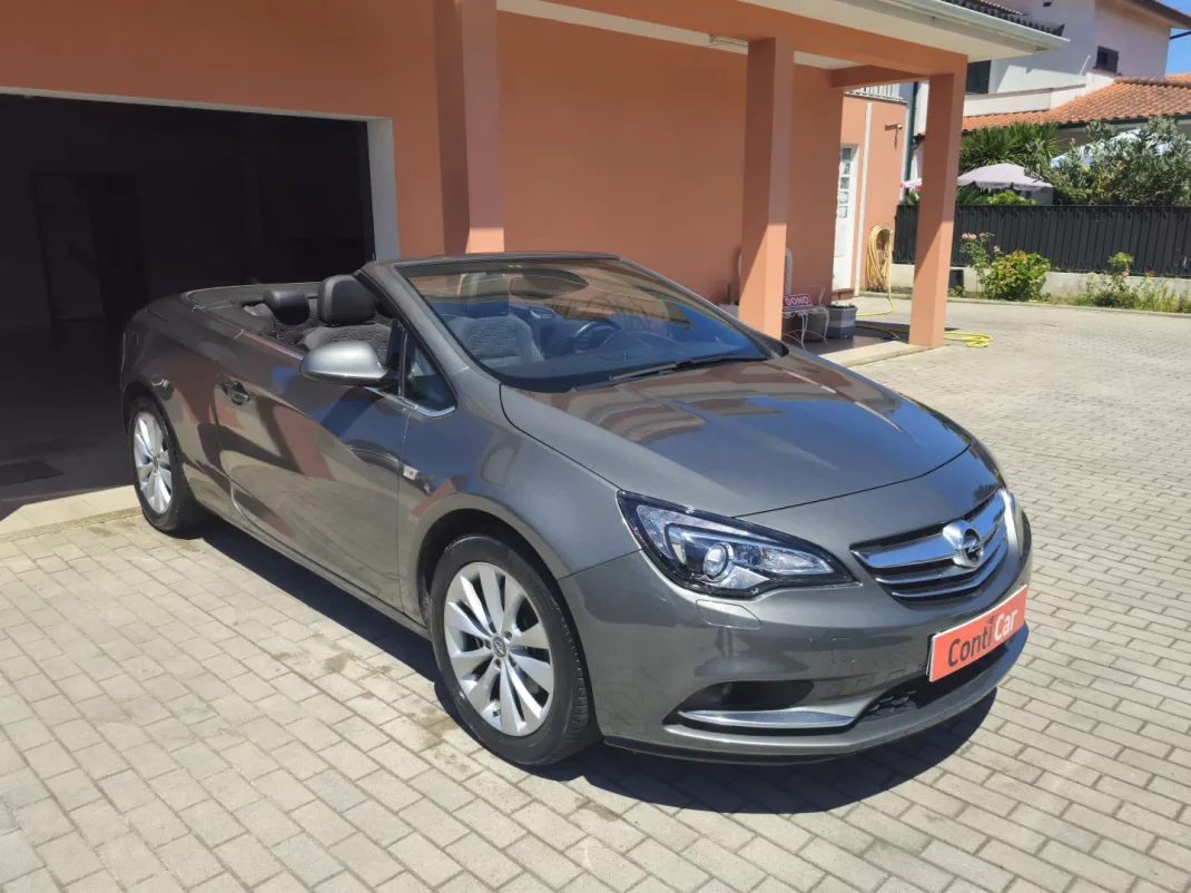 Opel Cascada 2017 - 14990 EUR, 76813 km - AUTO.MOTO.pt - 76813km - foto 2 de 16