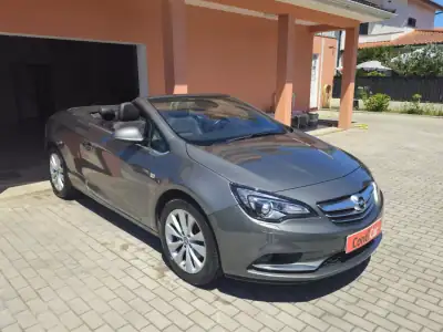 Opel Cascada 2017 - 14990 EUR, 76813 km - AUTO.MOTO.pt - 76813km - foto 2 de 16