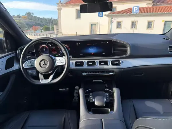 Mercedes-Benz GLE 350 2021 - 53999 EUR, 137500 km - AUTO.MOTO.pt - 137500km - foto 28 de 36