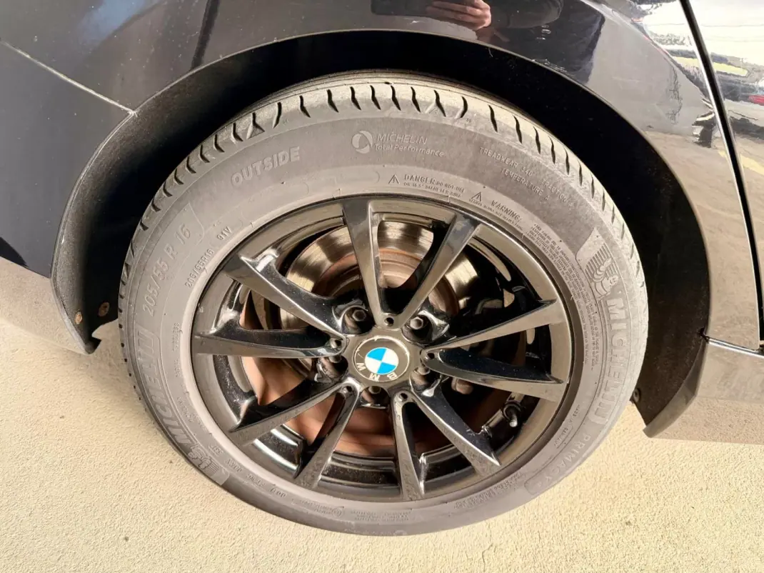 BMW 116 2014 - 13990 EUR, 165257 km - AUTO.MOTO.pt - 165257km - foto 16 de 16