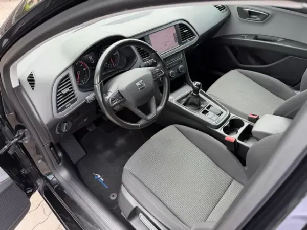 SEAT Leon 2020 - 15900 EUR, 74660 km - AUTO.MOTO.pt - 74660km - foto 11 de 12