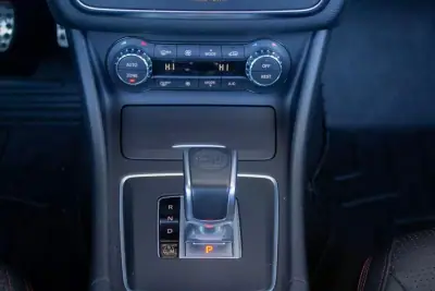 Mercedes-Benz GLA 45 AMG 2015 - 34900 EUR, 49200 km - AUTO.MOTO.pt - 49200km - foto 20 de 20