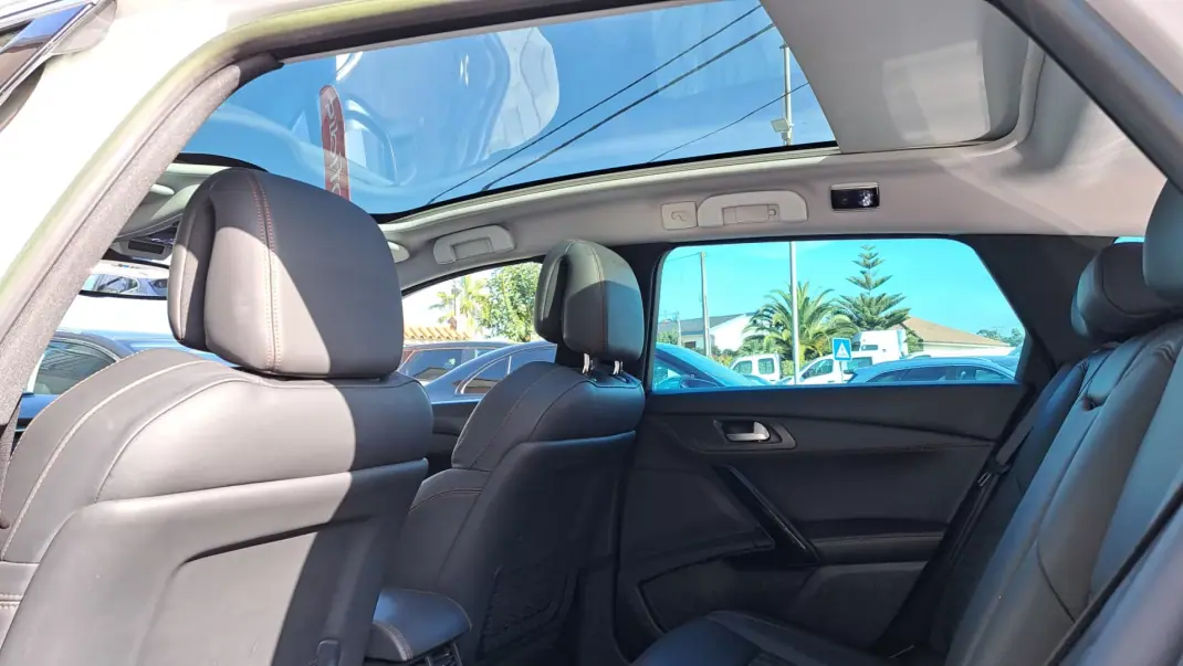 Peugeot 508 RXH 2012 - 8900 EUR, 236877 km - AUTO.MOTO.pt - 236877km - foto 22 de 33