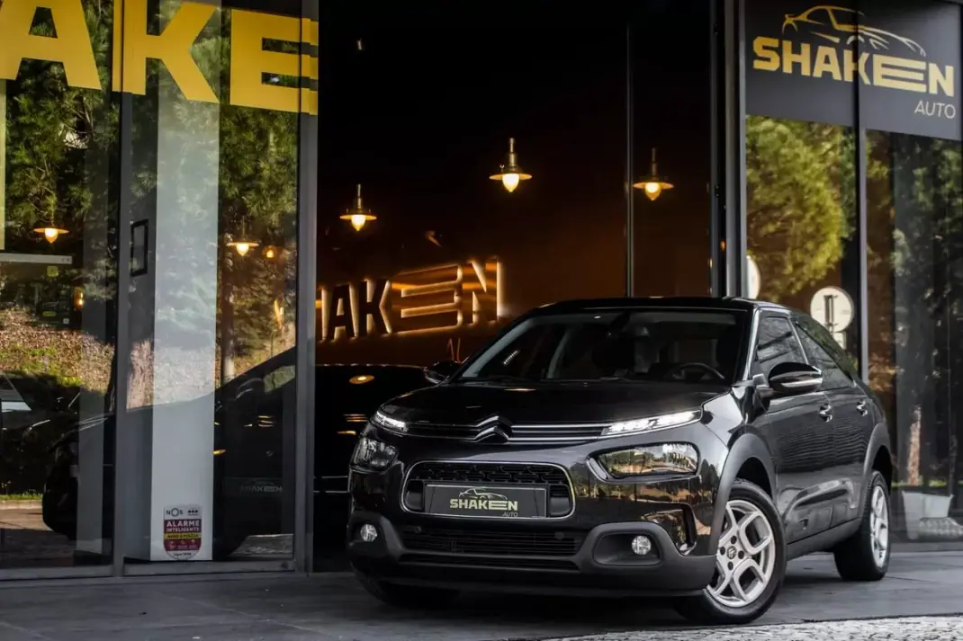 Citroën C4 Cactus 2019 - 9790 EUR, 189313 km - AUTO.MOTO.pt - 189313km - foto 1 de 41