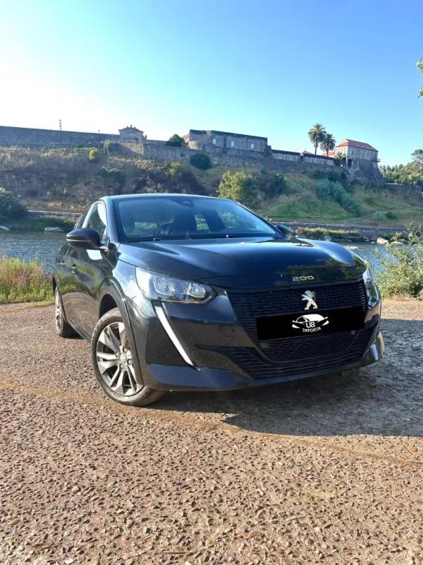 Peugeot e-208 2023 - 16999 EUR, 34754 km - AUTO.MOTO.pt - 34754km - foto 3 de 21