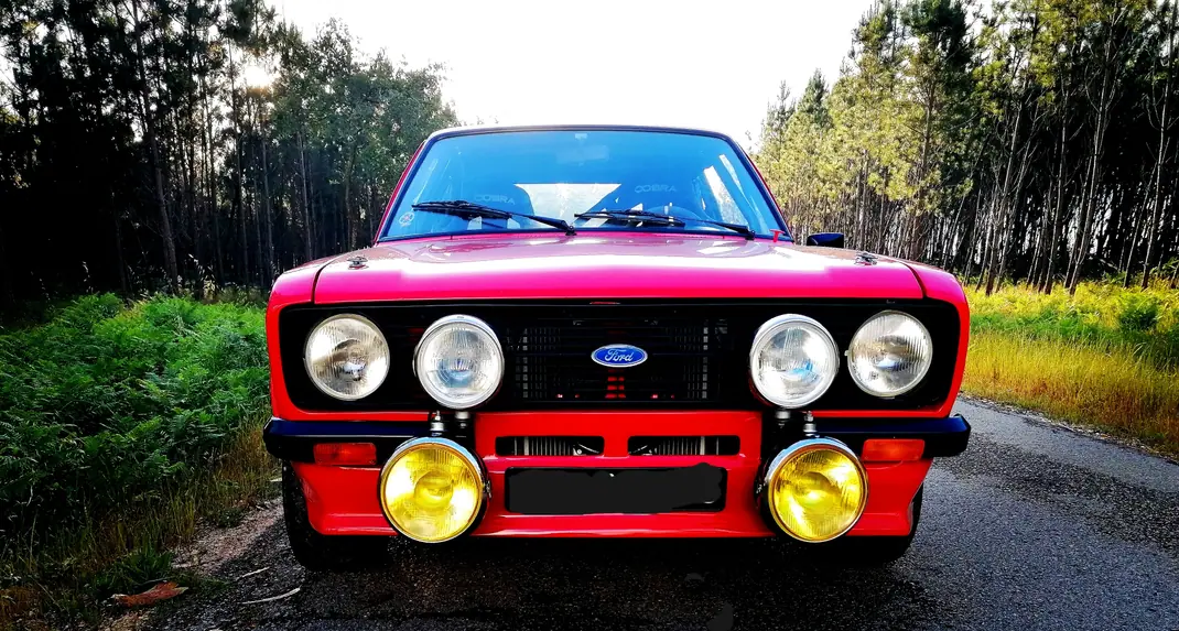 Ford Escort 1976 - 27900 EUR, 125000 km - AUTO.MOTO.pt - 125000km - foto 5 de 15