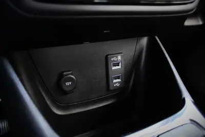 Opel Crossland X 2017 - 12500 EUR, 113439 km - AUTO.MOTO.pt - 113439km - foto 32 de 35