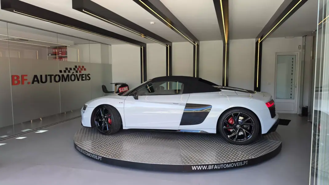 Audi R8 Spyder 2019 - 159500 EUR, 33515 km - 33515km - foto 13 de 59
