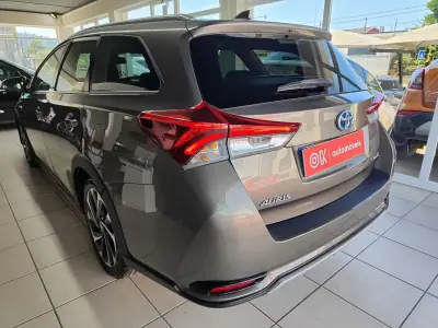 Toyota Auris Touring Sports 2018 - 16950 EUR, 109000 km - AUTO.MOTO.pt - 109000km - foto 7 de 37