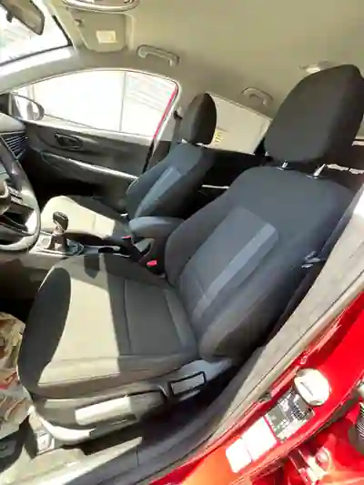 Hyundai i20 2025 - 18500 EUR, 3600 km - AUTO.MOTO.pt - 3600km - foto 7 de 12
