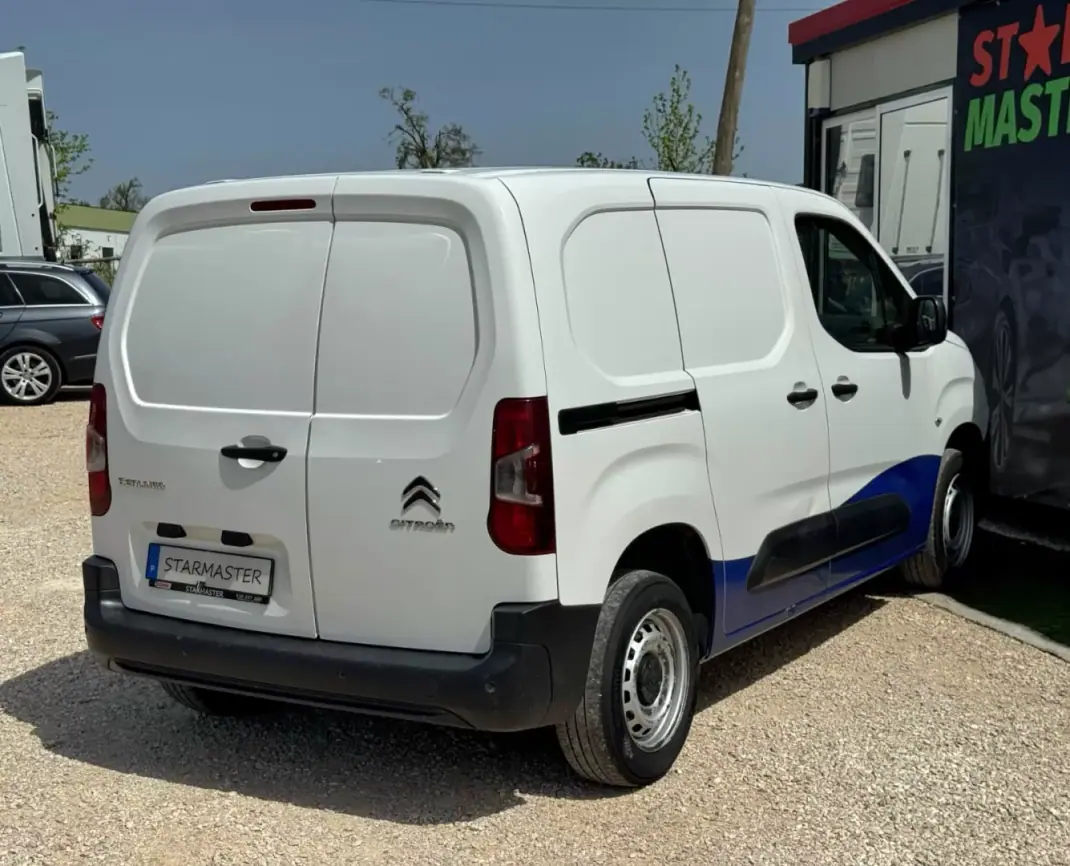 Citroën 2022 - 11950 EUR, 97295 km - AUTO.MOTO.pt - 97295km - foto 8 de 18