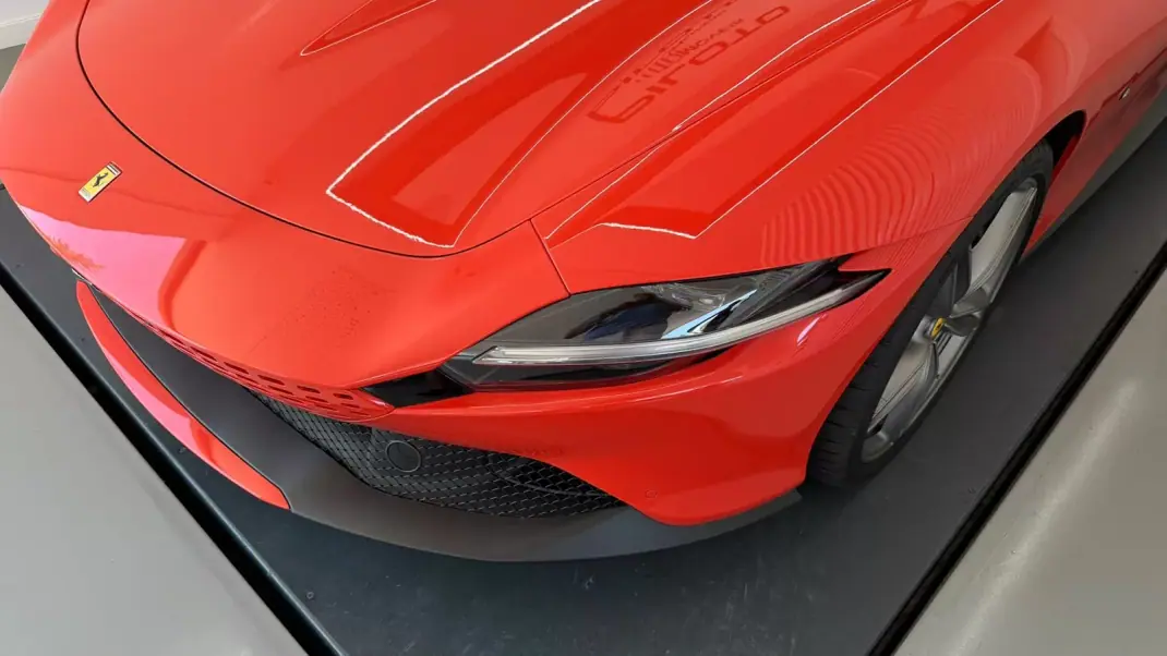 Ferrari Roma 2021 - 234990 EUR, 25965 km - 25965km - foto 2 de 32
