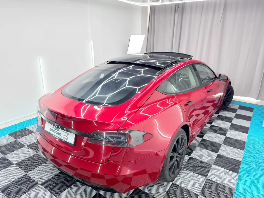 Tesla Model S 2016 - 20999 EUR, 164000 km - AUTO.MOTO.pt - 164000km - foto 7 de 20