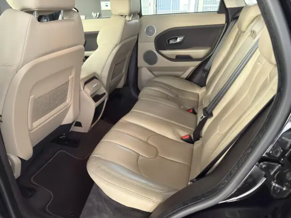 Land Rover Range Rover Evoque 2014 - 18250 EUR, 166221 km - AUTO.MOTO.pt - 166221km - foto 17 de 24