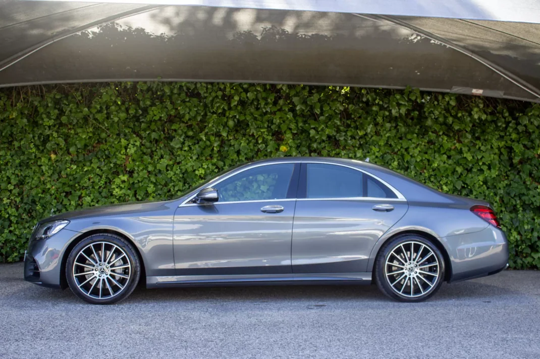 Mercedes-Benz S 400 2017 - 57500 EUR, 127000 km - AUTO.MOTO.pt - 127000km - foto 8 de 28