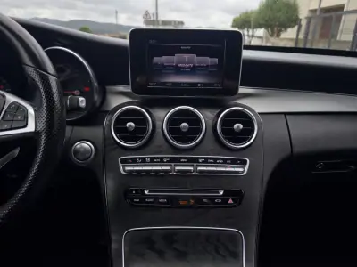 Mercedes-Benz C 200 2017 - 23990 EUR, 147000 km - AUTO.MOTO.pt - 147000km - foto 36 de 50