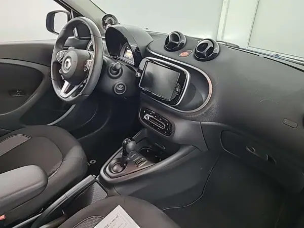 Smart ForFour 2021 - 11900 EUR, 64913 km - 64913km - foto 5 de 12