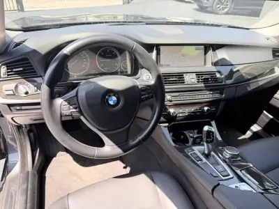 BMW 520 2016 - 20900 EUR, 182000 km - AUTO.MOTO.pt - 182000km - foto 7 de 10