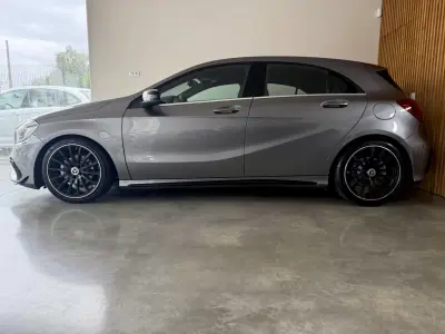 Mercedes-Benz A 180 2015 - 15999 EUR, 219500 km - AUTO.MOTO.pt - 219500km - foto 13 de 110