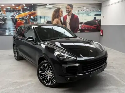 Porsche Cayenne 2017 - 44900 EUR, 162000 km - foto 1 de 14