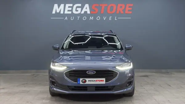 Ford Focus SW 2022 - 15850 EUR, 103000 km - AUTO.MOTO.pt - 103000km - foto 2 de 35