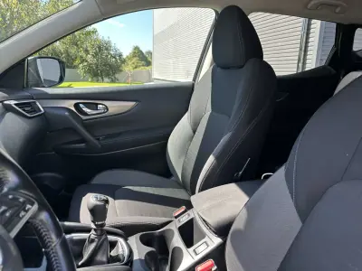 Nissan Qashqai 2018 - 15500 EUR, 200000 km - 200000km - foto 30 de 68