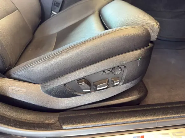 BMW M550d 2013 - 27950 EUR, 124744 km - AUTO.MOTO.pt - 124744km - foto 48 de 53