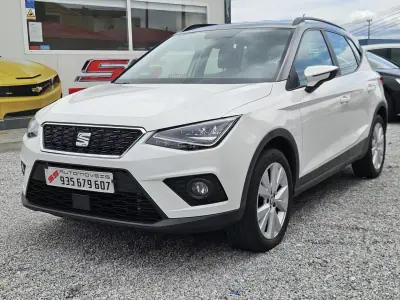 SEAT Arona 2018 - 15500 EUR, 115150 km - AUTO.MOTO.pt - 115150km - foto 13 de 51