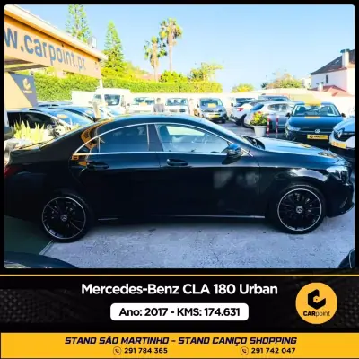 Mercedes-Benz 200 2017 - 24900 EUR, 109950 km - AUTO.MOTO.pt - 109950km - foto 3 de 10