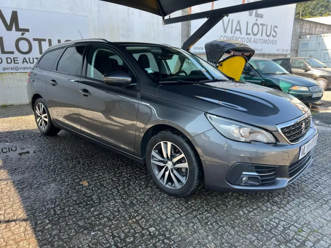 Peugeot 308 SW 2021 - 15500 EUR, 148785 km - AUTO.MOTO.pt - 148785km - foto 3 de 12