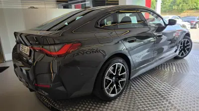 BMW i4 2023 - 41900 EUR, 60120 km - AUTO.MOTO.pt - 60120km - foto 22 de 58
