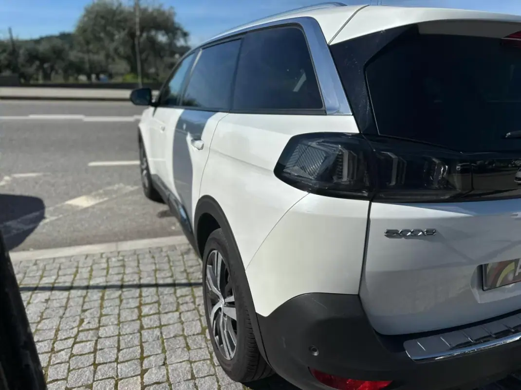 Peugeot 5008 2021 - 25900 EUR, 124114 km - AUTO.MOTO.pt - 124114km - foto 11 de 30