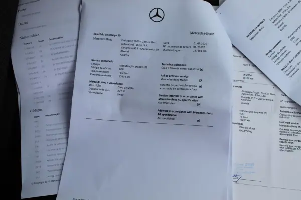 Mercedes-Benz E 250 2010 - 12990 EUR, 245000 km - AUTO.MOTO.pt - 245000km - foto 33 de 48