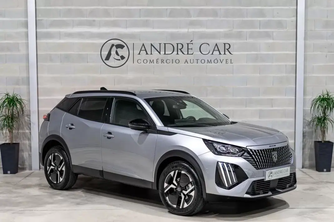 Peugeot 2008 2024 - 18450 EUR, 32470 km - AUTO.MOTO.pt - 32470km - foto 2 de 52
