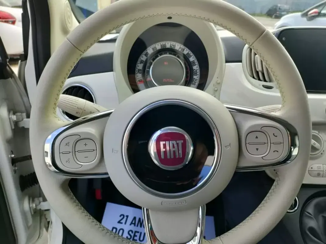 Fiat 500C 2018 - 13950 EUR, 35529 km - 35529km - foto 10 de 19
