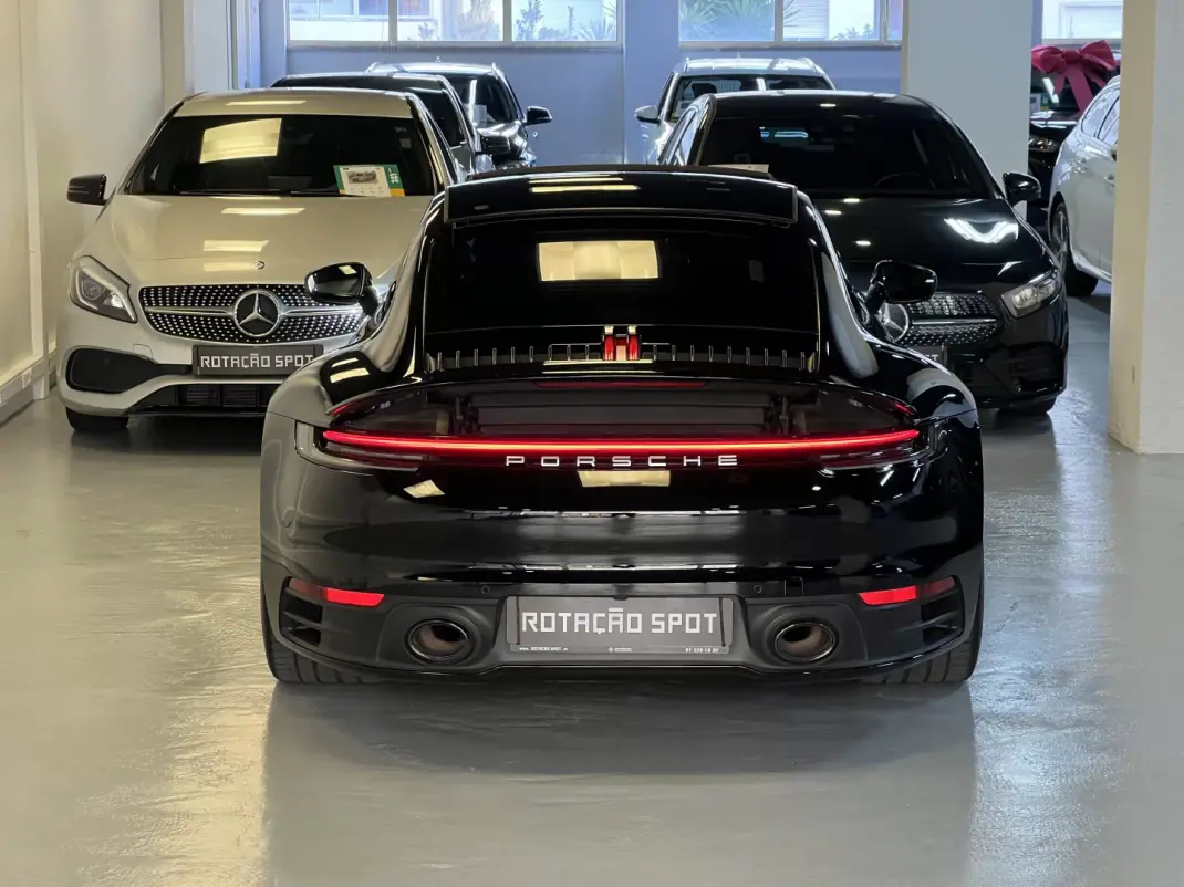 Porsche 992 2019 - 139990 EUR, 90000 km - AUTO.MOTO.pt - 90000km - foto 40 de 56