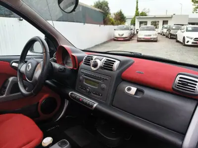 Smart ForTwo Coupé 2009 - 5250 EUR, 180773 km - AUTO.MOTO.pt - 180773km - foto 14 de 23