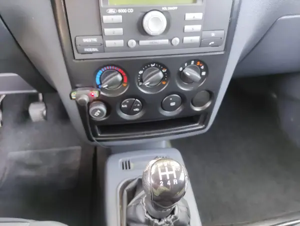 Ford Transit 2008 - 4500 EUR, 265444 km - AUTO.MOTO.pt - 265444km - foto 17 de 18