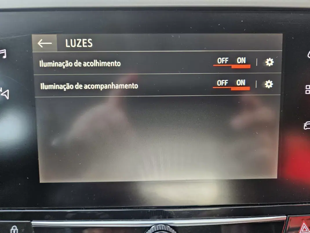 Opel Corsa 2020 - 12990 EUR, 27800 km - AUTO.MOTO.pt - 27800km - foto 39 de 50