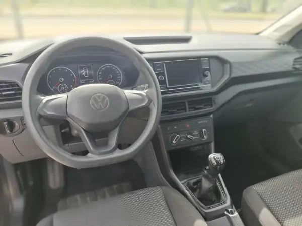 Volkswagen T-Cross 2021 - 21500 EUR, 39123 km - AUTO.MOTO.pt - 39123km - foto 19 de 23