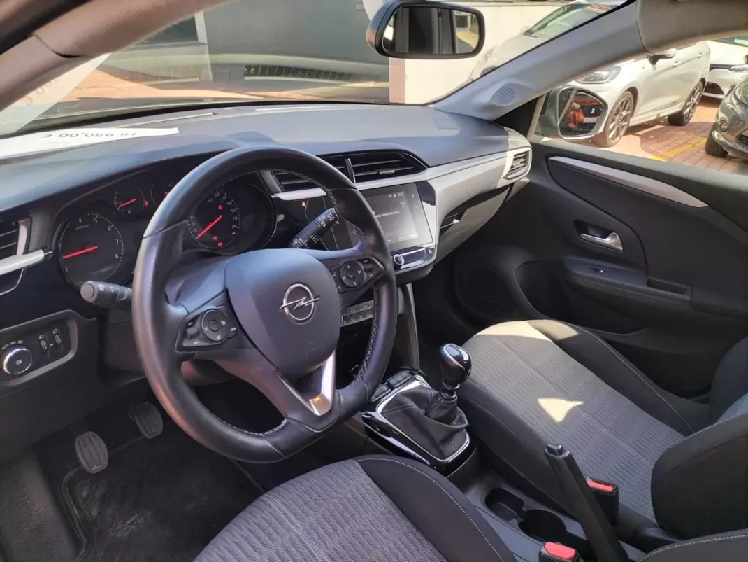 Opel Corsa 2020 - 15950 EUR, 82593 km - AUTO.MOTO.pt - 82593km - foto 7 de 12
