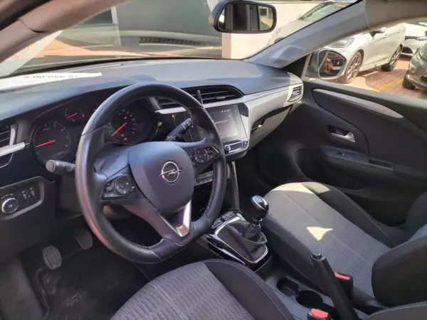 Opel Corsa 2020 - 15950 EUR, 82593 km - AUTO.MOTO.pt - 82593km - foto 7 de 12