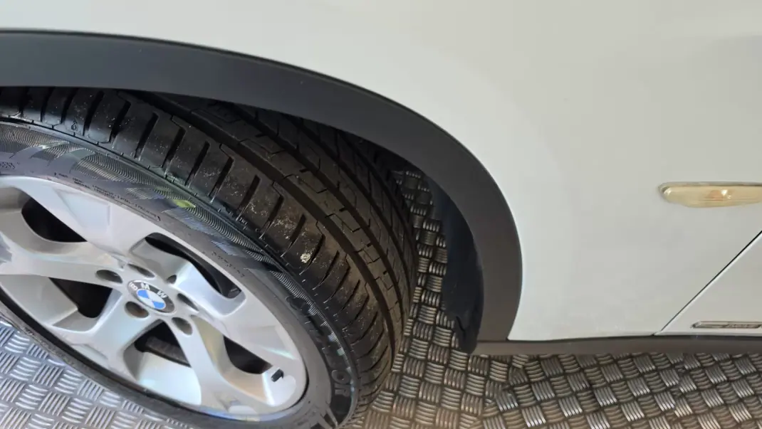 BMW X1 2011 - 9900 EUR, 192351 km - AUTO.MOTO.pt - 192351km - foto 28 de 52