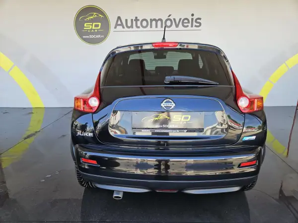 Nissan Juke 2012 - 9500 EUR, 167000 km - AUTO.MOTO.pt - 167000km - foto 3 de 8
