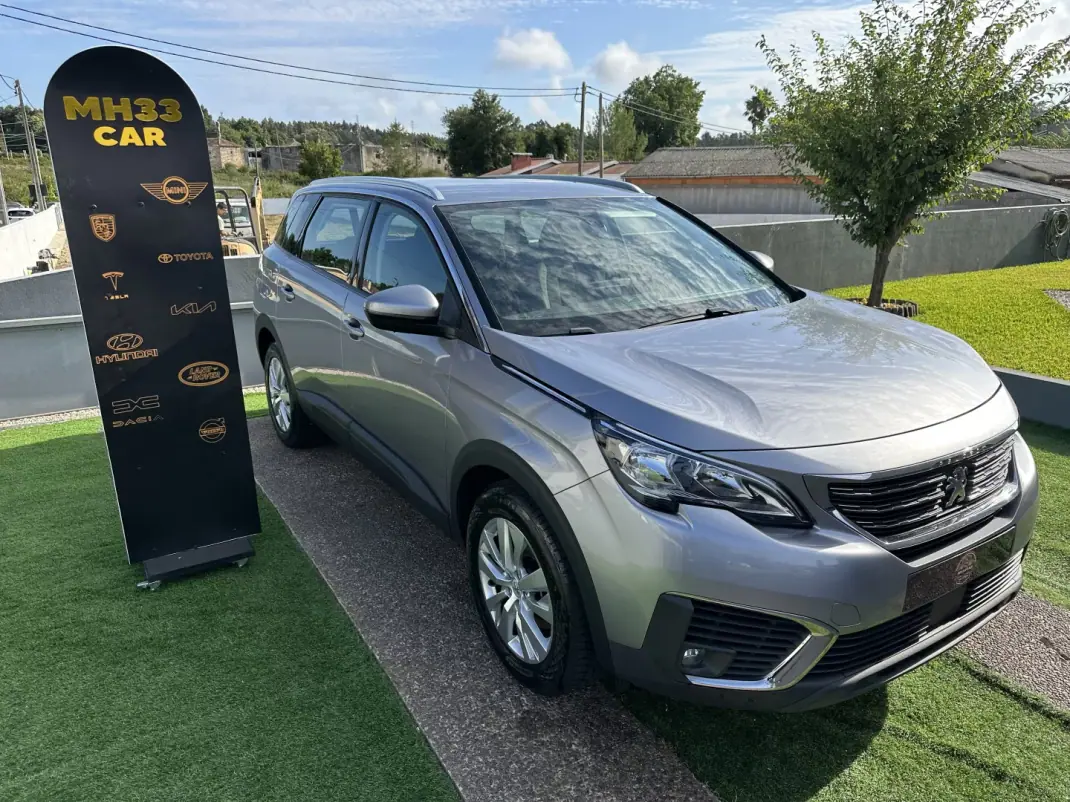 Peugeot 5008 2017 - 14900 EUR, 200000 km - 200000km - foto 4 de 63